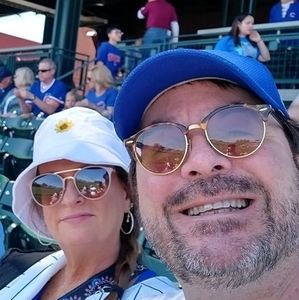 Meet your Posher, Lori